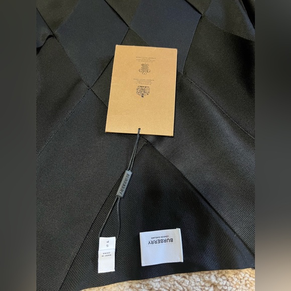 Ladies Black Anatori Long-sleeve Panelled Knit Gown, Size small - Picture 7 of 15